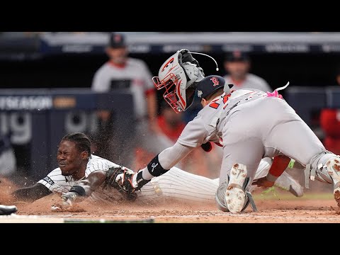 Austin Wells gives the Yankees a LATE LEAD in Game 2 of the AL Wild Card Series vs. the Red Sox 😲