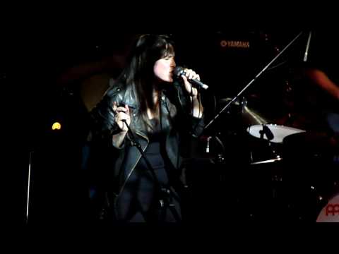 sandi thom supports joe bonamassa hmv picture house 2009