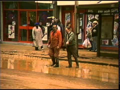SHEPHERDS BUSH : flooding