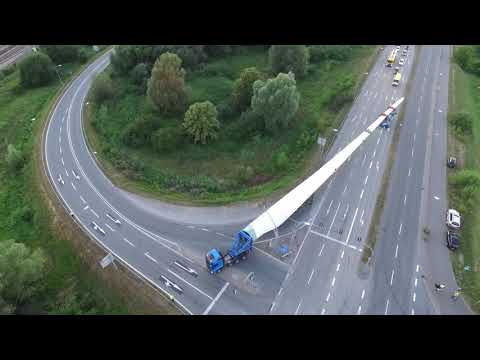 DOLL Wind Blade Transportation – With self-steering trailer (up to 120 m blade length))