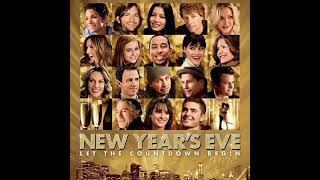 Lea Michele - Auld Lang Syne