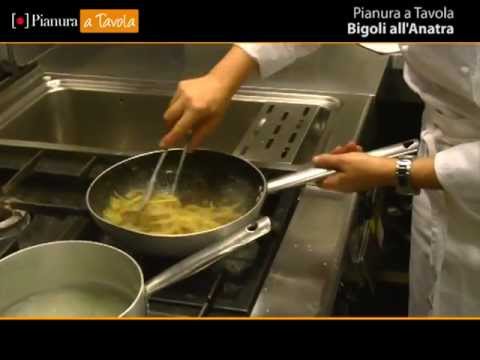 Bigoli all'anatra | Ricetta di Pianura a Tavola | Ristorante Isetta | PianuraNews.TV