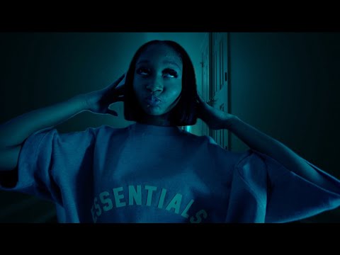 That Girl Lay Lay feat. That Boy Poppa Say - I Just Put it on (I don’t care)