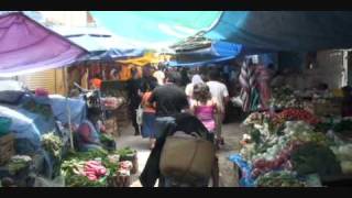 preview picture of video 'Santiago Juxtlahuaca Oaxaca-Gran mercado...2010-San Agustin Atenango.'