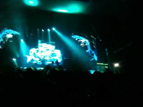 deadmau5 live @ Edmonton 2010 - My Name Is Skrillex, Red Heat & Moar Ghosts N Stuff