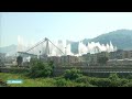 Spectaculaire ontploffing van Morandibrug Genua - RTL NIEUWS