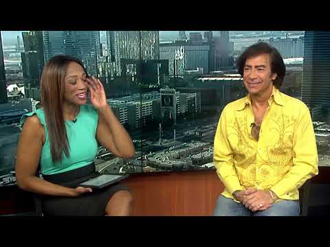 Singer Rob Garrett hosts 'Neil Diamond - The Tribute'