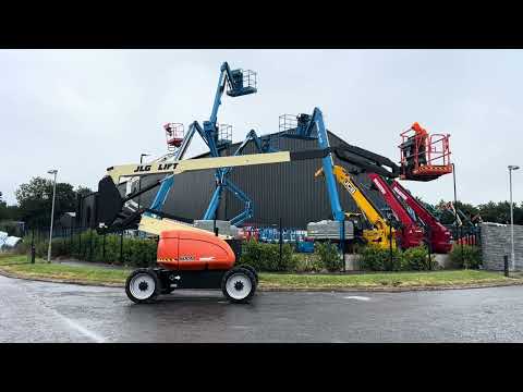JLG 600AJ Articulating BoomLift - Image 2