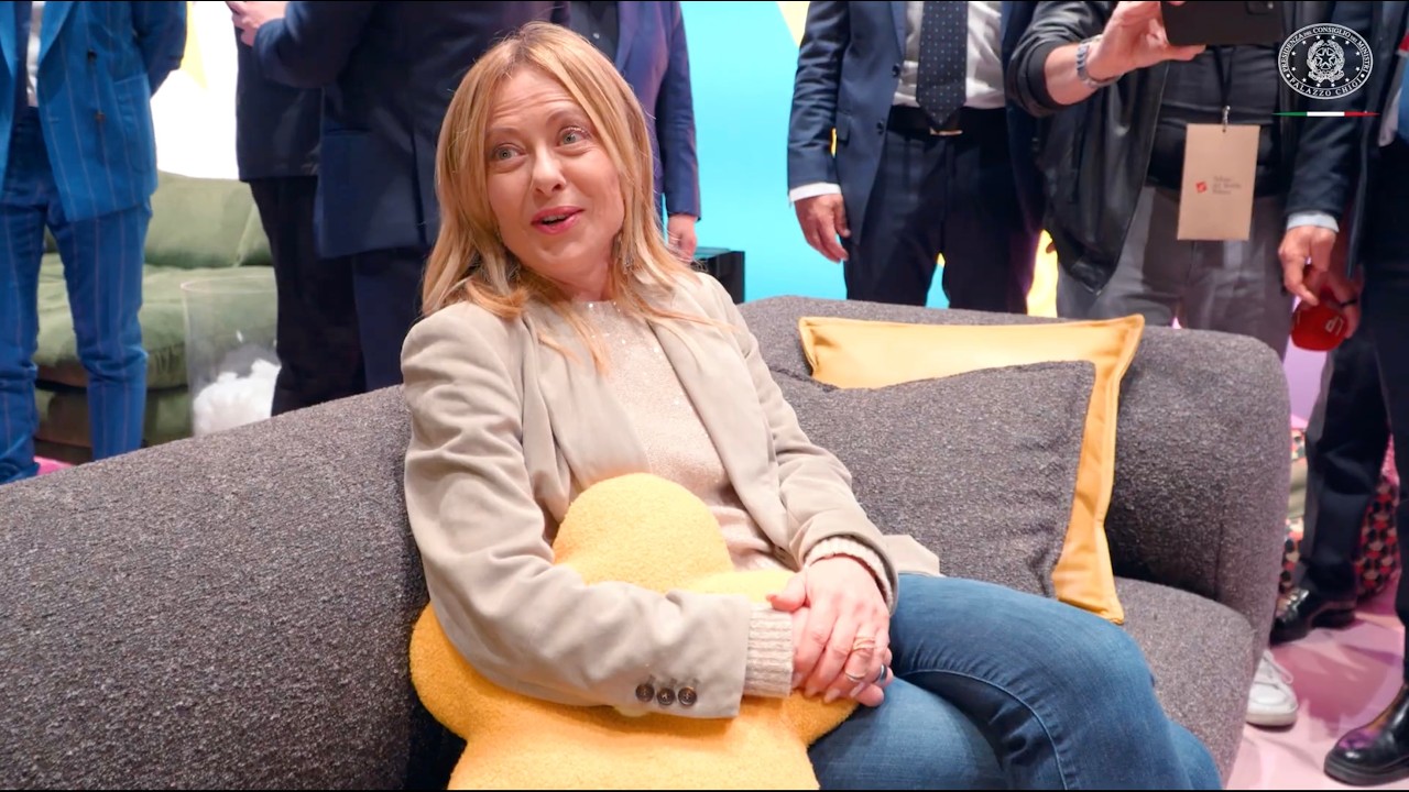 LA VISITA DI GIORGIA MELONI AL SALONE INTERNAZIONALE DEL MOBILE DI MILANO