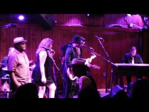 john gaar  band - memphis - 05-08-16 saxon pub , austin TX