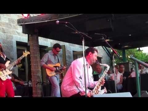 Richard Elliot performs Inner City Live at Thornton Winery