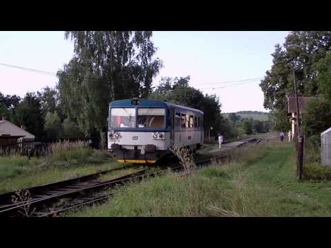 Motorák odjíždí ze Zdislavic