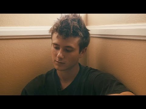 Alec Benjamin - Water Fountain (MUSIC VIDEO)