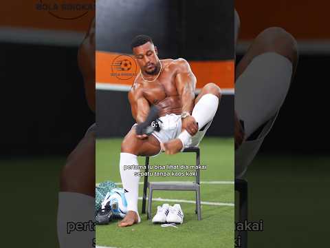 Ketika Ishowspeed ditantang Ashton Hall tanding bola 🤣 #football