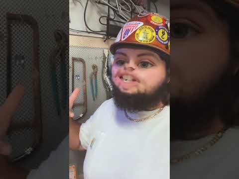 Roscoe smacks Ricky when he cuts in line