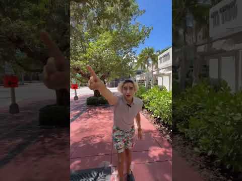 THE MOON JUST WOKE UP… RUN! 😨