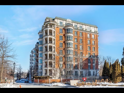2 Chedington Place, Suite 8C, Toronto, ON