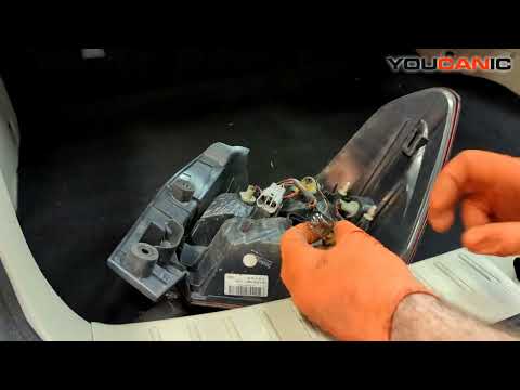 2012-2016 Subaru Impreza – Tail Light Assembly and Light Bulbs Replacement