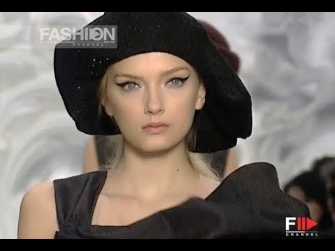 LOUIS VUITTON Fall 2007 Paris - Fashion Channel