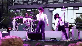 Janelle Monáe - Many Moons (Olympic Island - Toronto, Ontario - August 24, 2010)