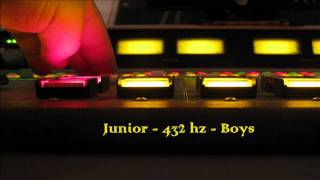 Junior Boys - Sneak a Picture - A=432hz