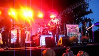 Michael Franti &amp; Spearhead, &quot;Yes I Will&quot;