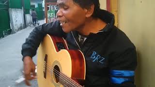 Download lagu pengamen tuna netra suara merdu(dibatas kota)🙏 mp3