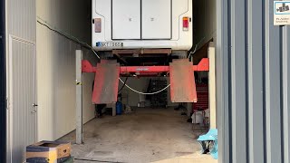 بيع رافعة سيارات بها 4 قوائم OMA 527R - صورة 4 | Machineryline DZ رافعة سيارات بها 4 قوائم OMA 527R | صورة 4 - Machineryline