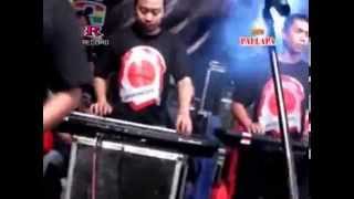 Download lagu Aku Mah Apa Atuh (Rere) - New Pallapa Live Pakal Surabaya mp3