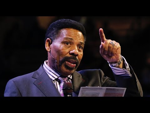 Tony Evans | Praying Through a Crisis