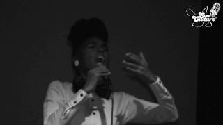 Janelle Monae - &quot;Smile&quot; (Live in London, 2009)
