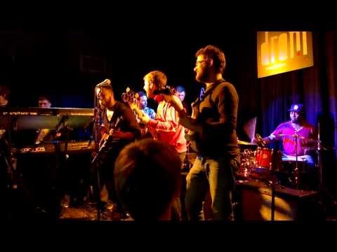 Snarky Puppy - Lingus