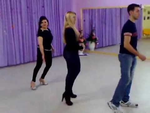 BALLO DI GRUPPO MERENGUE Y APARECISTE TU