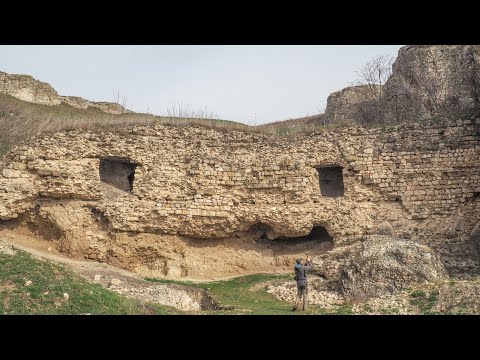 Canaralele din Harsova, cetatile Carsium, Ibida si grotele haiducilor dobrogeni