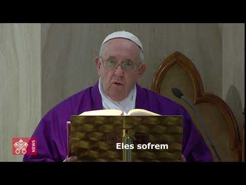 Papa na Santa Marta: oração também pelos presos neste momento difícil