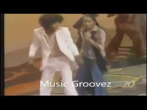 Soul Train 76' - Jeffrey Daniel and Jody Watley!