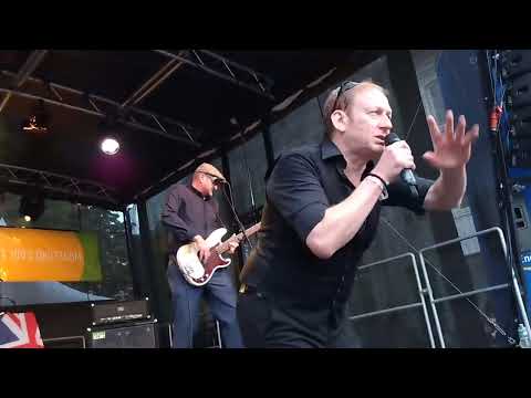 The Apemen - 'Lucky in Love' (St. Johanner Markt, Saarbrücken 2024)