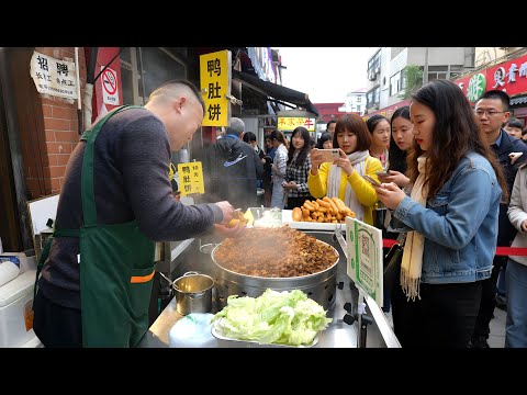 China’s BEST Street Food BREAKFAST at Jinan’s Ethnic Street Market!
