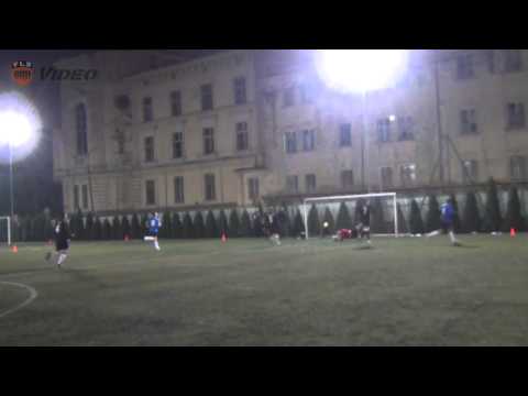 4. tydzień: Inter Kraków - Spartan (FLS Jesień 2013)