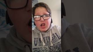 Jul jmenfou de ta nana