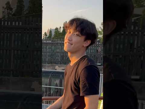 My Asian friend is peeing in the amusement park😨😨 @Limjaeyun #poland #energylandia #krakow