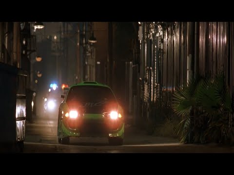 Velozes e Furiosos 1 - Brian e Dom Dando Fuga Na Polícia