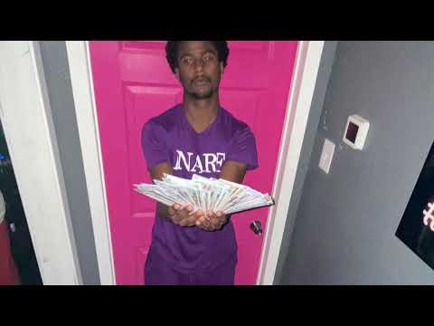 Extra shit (feat. Ktstre Wdglilshaun)(official audio)