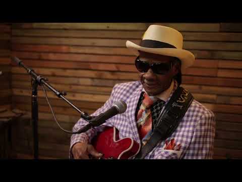 Little Freddie King - Rabbit On A Log