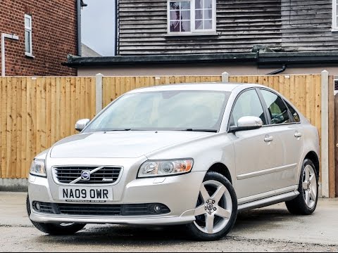 VOLVO S40 1.6D Turbo Diesel R-Design Sport 5 Speed Heated Seats Winter Pack NA09OWR