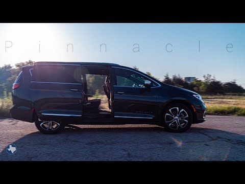 Pinnacle Family Time - 2021 Chrysler Pacifica Pinnacle AWD