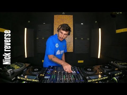 Nick Reverse - Techno Dj set - 453 - Riöt.scampia
