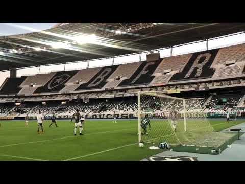 Quase um golaço de Bruno Nazário