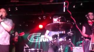 Gatos locos y Javi faraón-bailarás