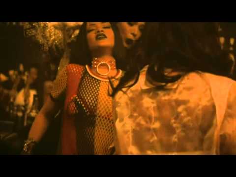 download lagu mp3 mp4 Rihanna Drake Music Video Toronto, download lagu Rihanna Drake Music Video Toronto gratis, unduh video klip Rihanna Drake Music Video Toronto